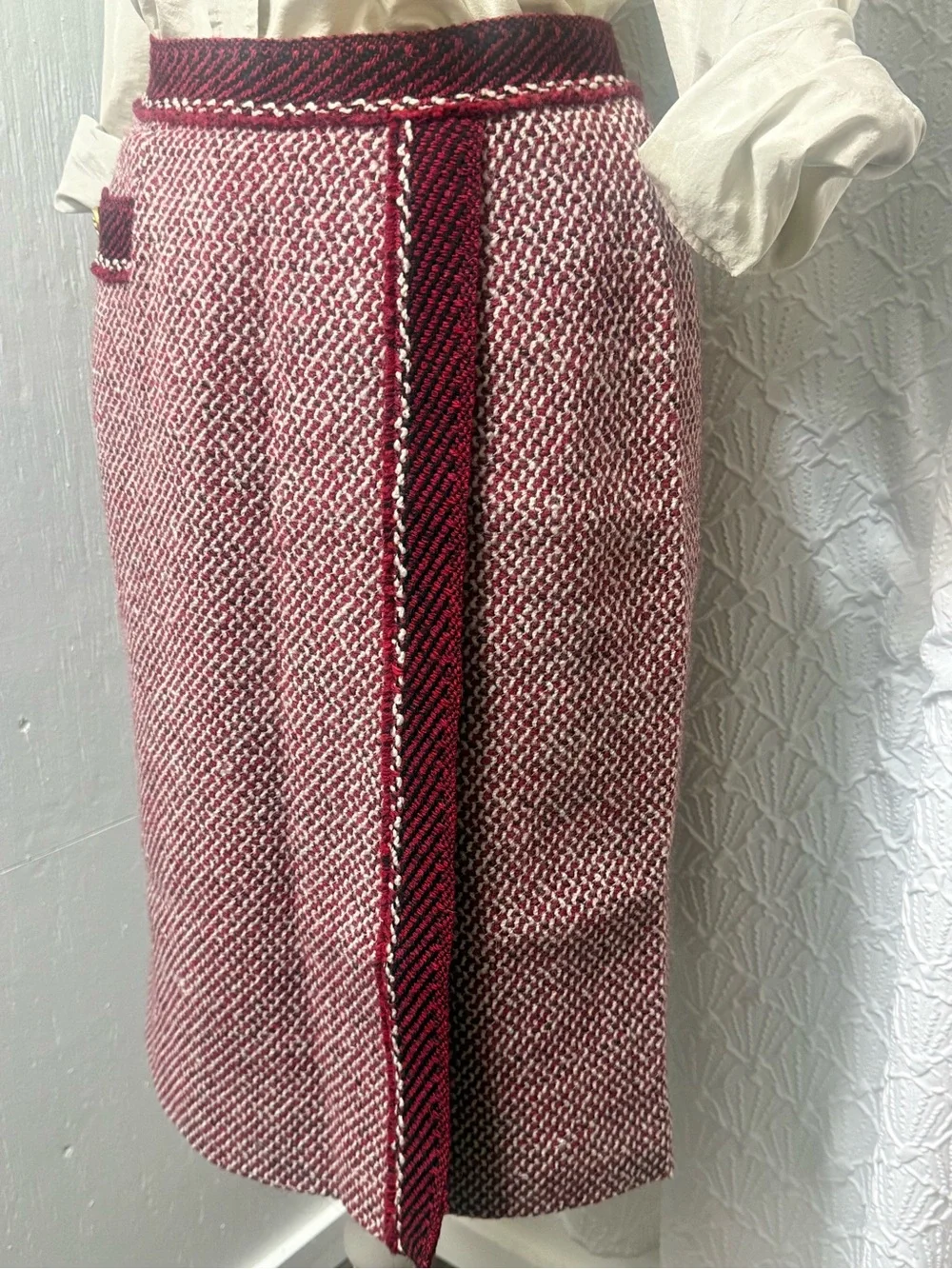 CHANEL Burgundy and Cream Tweed Pencil Skirt